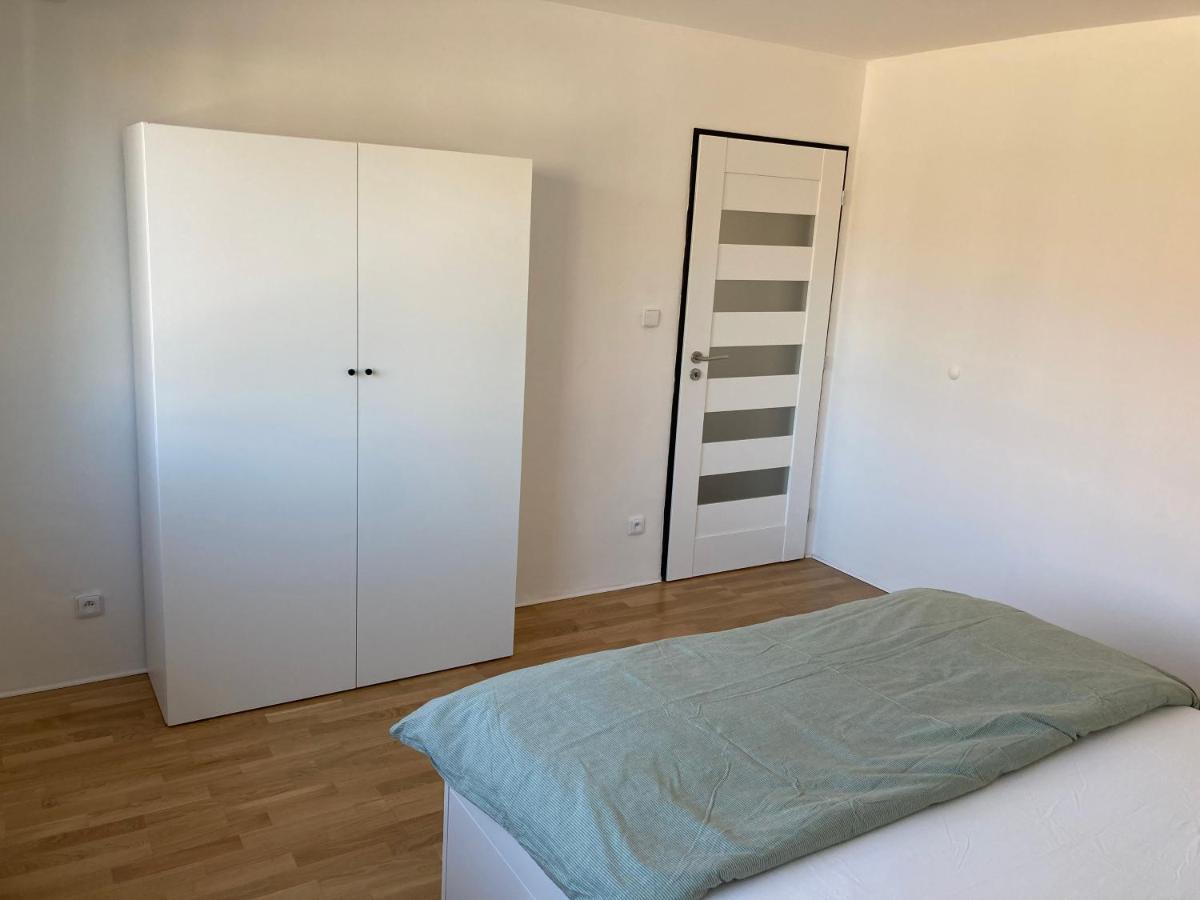 Apartman Maay Hlohovec Zewnętrze zdjęcie