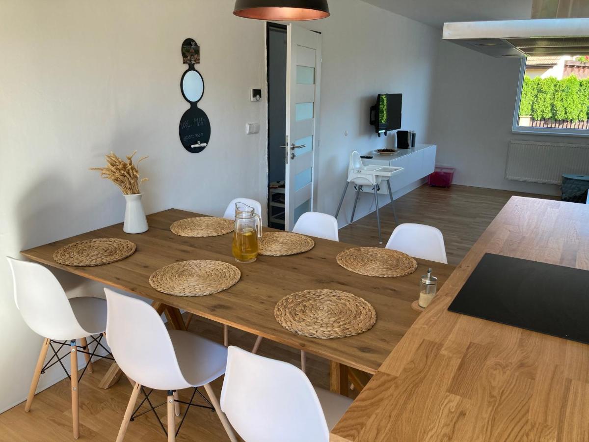 Apartman Maay Hlohovec Zewnętrze zdjęcie
